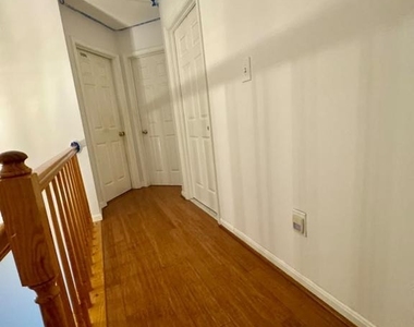 3942 Kathryn Jean Court - Photo Thumbnail 12