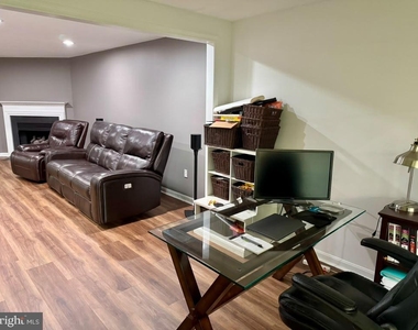 3942 Kathryn Jean Court - Photo Thumbnail 22