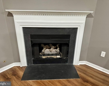 3942 Kathryn Jean Court - Photo Thumbnail 24