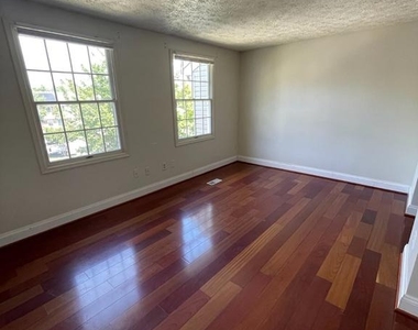 8571 Blackfoot Court - Photo Thumbnail 7