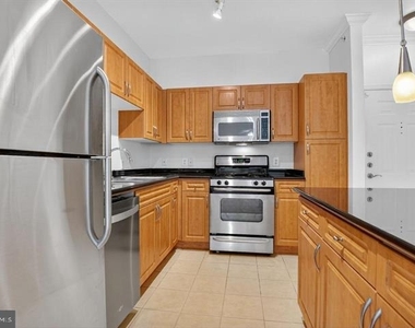 12945 Centre Park Circle - Photo Thumbnail 6
