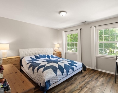 8573 Tyrolean Way - Photo Thumbnail 12