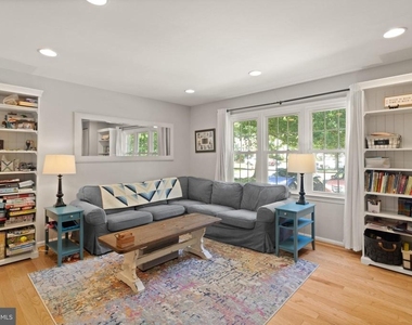 8573 Tyrolean Way - Photo Thumbnail 2
