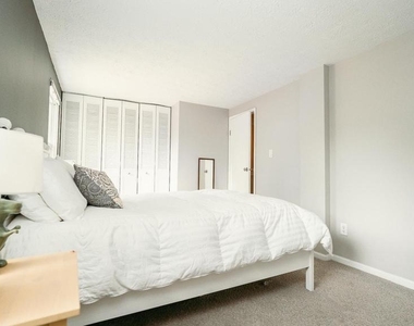 9134 Everett Court - Photo Thumbnail 25