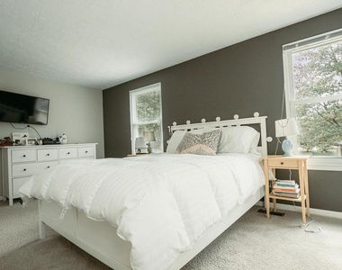 9134 Everett Court - Photo Thumbnail 22