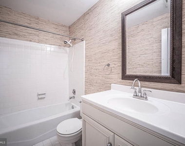 7330 Lewinsville Park Court - Photo Thumbnail 19