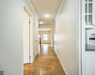 7330 Lewinsville Park Court - Photo Thumbnail 11