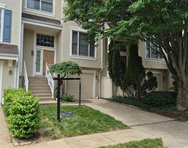 1303 Park Garden Lane - Photo Thumbnail 1
