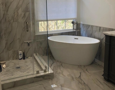 1303 Park Garden Lane - Photo Thumbnail 9