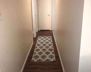 10724 West Drive - Photo Thumbnail 9
