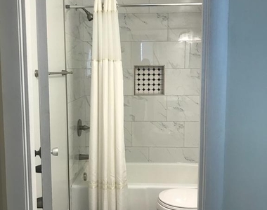 10724 West Drive - Photo Thumbnail 15