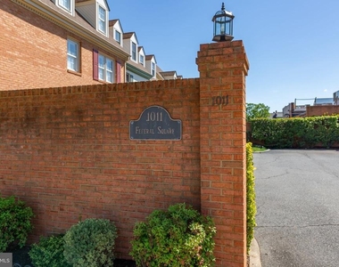 1011 Charles Street - Photo Thumbnail 57