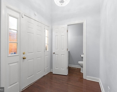 1011 Charles Street - Photo Thumbnail 17