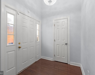 1011 Charles Street - Photo Thumbnail 16