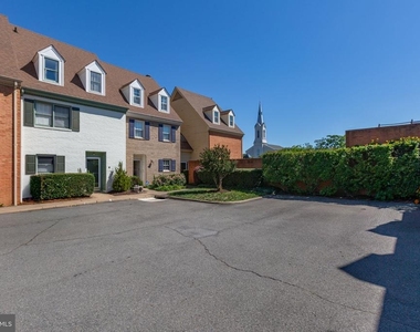 1011 Charles Street - Photo Thumbnail 50