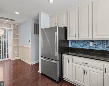 1011 Charles Street - Photo Thumbnail 11