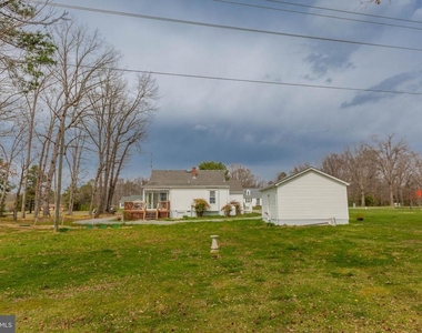 7096 Ladysmith Road - Photo Thumbnail 7