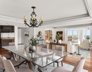 2181 Jamieson Ave - Photo Thumbnail 17