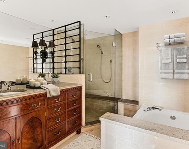 2181 Jamieson Ave - Photo Thumbnail 50