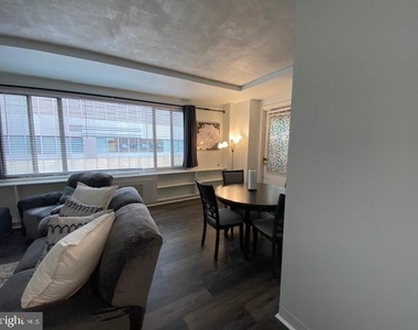 1121 Arlington Boulevard - Photo Thumbnail 15