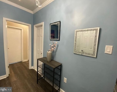 1121 Arlington Boulevard - Photo Thumbnail 5