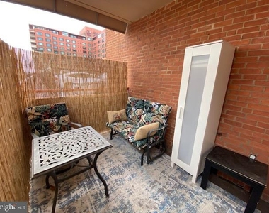 1121 Arlington Boulevard - Photo Thumbnail 21