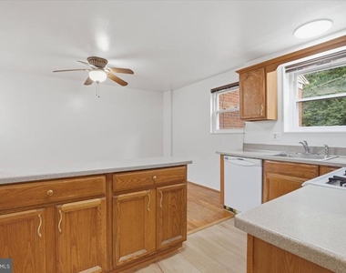 5024 8th Rd S - Photo Thumbnail 13