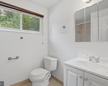 5024 8th Rd S - Photo Thumbnail 28