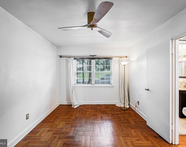 1301 N Ode Street - Photo Thumbnail 8