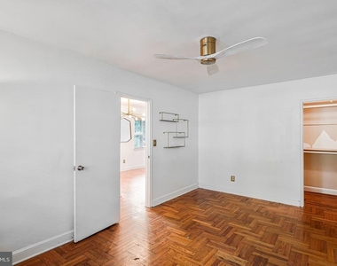 1301 N Ode Street - Photo Thumbnail 9