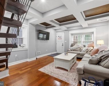 4331 Cresson Street - Photo Thumbnail 12