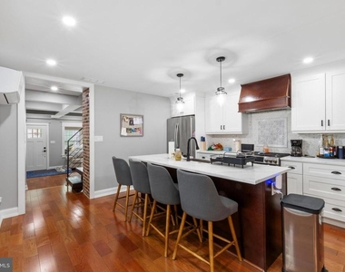 4331 Cresson Street - Photo Thumbnail 10