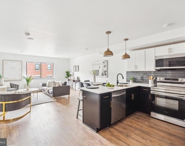 6515 Ridge Avenue - Photo Thumbnail 5