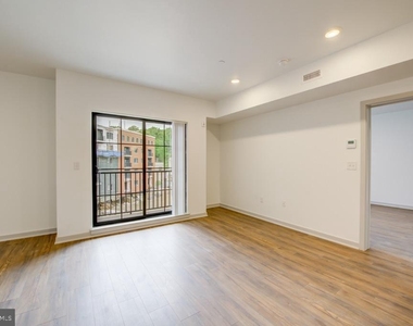 5001 Umbria Street - Photo Thumbnail 5