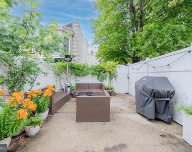 2317 E Letterly Street - Photo Thumbnail 18
