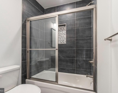 2406 W Master Street - Photo Thumbnail 26