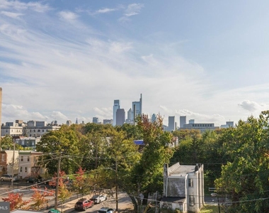 2406 W Master Street - Photo Thumbnail 27