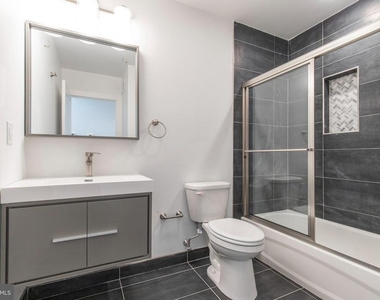 2406 W Master Street - Photo Thumbnail 24