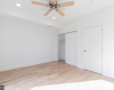 2406 W Master Street - Photo Thumbnail 10