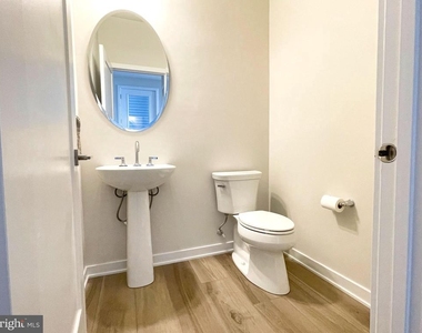 224 Lilac Street - Photo Thumbnail 24