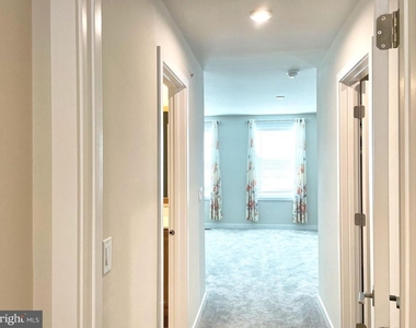 224 Lilac Street - Photo Thumbnail 13