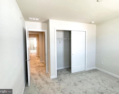 224 Lilac Street - Photo Thumbnail 20