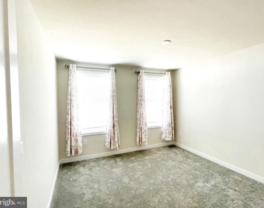 224 Lilac Street - Photo Thumbnail 17