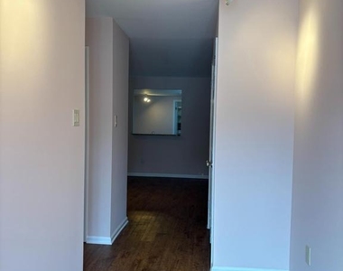 303 Mountainview Drive - Photo Thumbnail 1