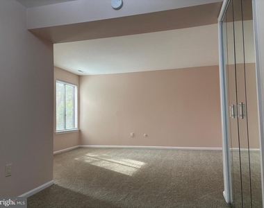 303 Mountainview Drive - Photo Thumbnail 18