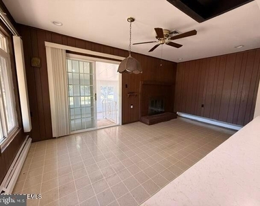 159 Ft De France Avenue - Photo Thumbnail 6