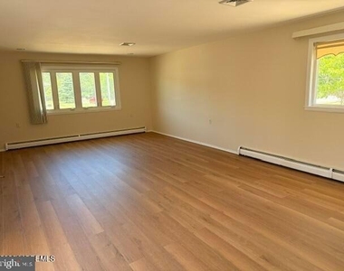 159 Ft De France Avenue - Photo Thumbnail 2