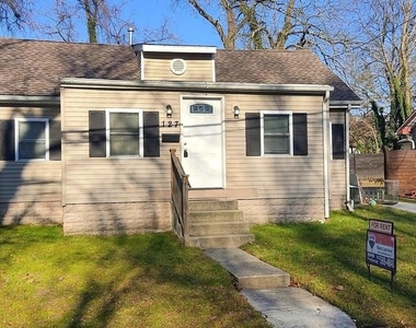 127 Cove Road - Photo Thumbnail 2