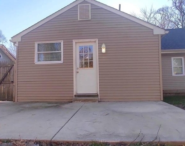 127 Cove Road - Photo Thumbnail 11