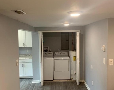 127 Cove Road - Photo Thumbnail 4
